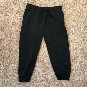 Nike Capri sweatpants